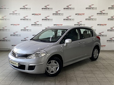 Nissan Tiida 2013