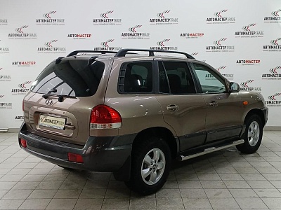 Hyundai Santa Fe 2005