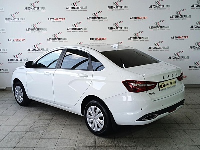 ВАЗ (Lada) Vesta 2023