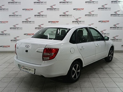 ВАЗ (Lada) Granta 2018