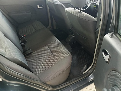 Renault Logan 2009