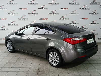 Kia Cerato 2015