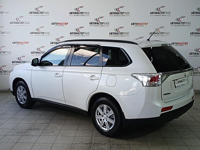 Mitsubishi Outlander 2013