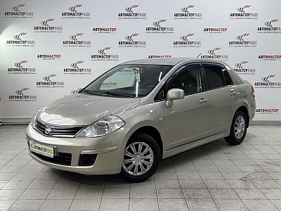 Nissan Tiida 2011