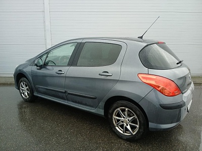 Peugeot 308 2011