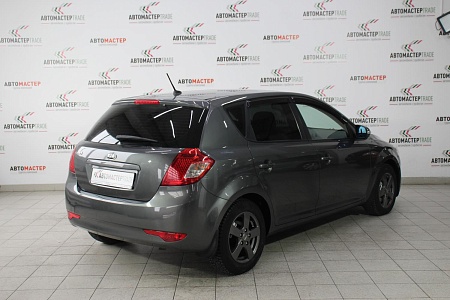 Kia Ceed 2010