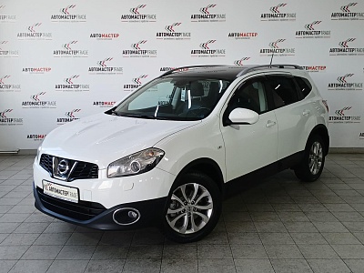 Nissan Qashqai+2 2010