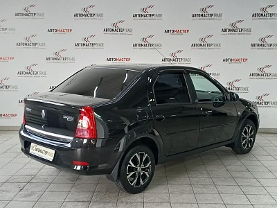 Renault Logan 2011
