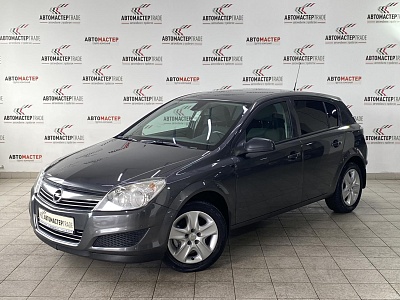 Opel Astra 2012