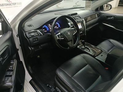 Toyota Camry 2015