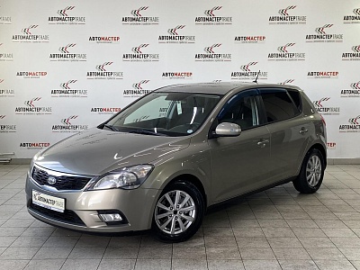 Kia Ceed 2011