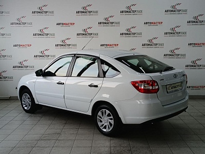 ВАЗ (Lada) Granta 2015