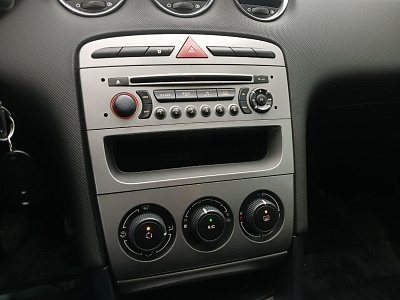 Peugeot 308 2011