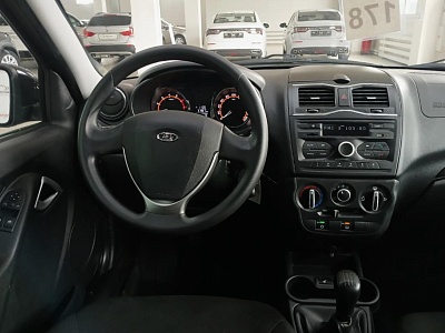 ВАЗ (Lada) Granta 2021