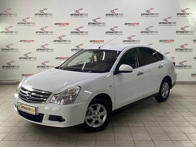 Nissan Almera 2015