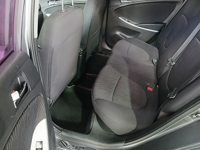 Hyundai Solaris 2012