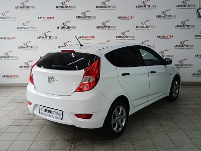 Hyundai Solaris 2012