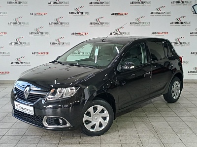 Renault Sandero 2015