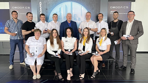 В ДЦ Omoda ГК Автомастер на Измайлова состоялось торжественное награждение сотрудников.